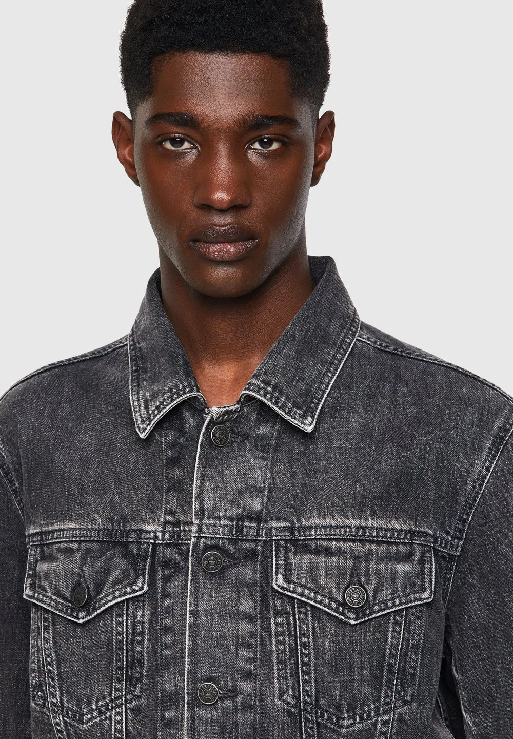Diesel Veste en jean Se Vend Bas Prix vestes col à revers homme 4 Diesel Veste en jean Se Vend Bas Prix vestes col à revers homme – Image 4