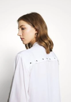 Assurance De l’Authenticité Diesel C-SUPER-E - Chemisier chemises & blouses col mao femme 11 Assurance De l’Authenticité Diesel C-SUPER-E - Chemisier chemises & blouses col mao femme -Boutique France Diesel 6445c9192f9544999fed1a40e4c818d5