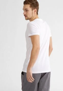 Diesel UMTEE-JAKE 3 PACK - Caraco Plus Bas Prix De Vente sous-vêtements & chaussettes col en v homme -Boutique France Diesel 672212ca2bf44ff595009ca535eae12a