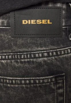 Diesel D-ISI-SHORT - Short en jean Vendre-Réclame shorts haute femme 9 Diesel D-ISI-SHORT - Short en jean Vendre-Réclame shorts haute femme -Boutique France Diesel 69c5eca2e8bc4f5faedd88366bed6d11