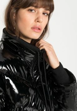 Diesel W-CREMA - Doudoune Prix Bradés vestes & blazers col officier female 9 Diesel W-CREMA - Doudoune Prix Bradés vestes & blazers col officier female -Boutique France Diesel 69d7f2a531e745bb97f2180d2c56c5d2