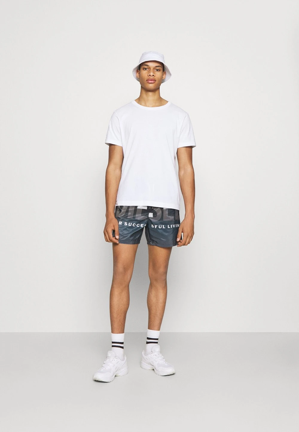 Diesel BMBX-WAVE-X - Short Discount En Ligne shorts normale homme 2 Diesel BMBX-WAVE-X - Short Discount En Ligne shorts normale homme – Image 2