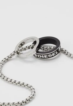 Prix Allégé Diesel DOUBLE PENDANT - Collier montres et bijoux mousqueton male -Boutique France Diesel 6a75680afadd4ce495fc8b155345d83f