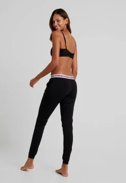 Prix Discount Diesel UFLB-BABYX TROUSERS - Bas de pyjama pyjamas et nuisettes normale female -Boutique France Diesel 7807a3e28f6049b298310c3a94c0706a