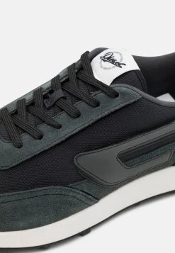 Diesel Marchandise de première qualité S-RACER LC - Baskets basses sneakers rond male -Boutique France Diesel 78f7a17e175042b5a86ecc9156ef0623