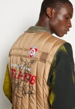 Diesel J-HAWLEY - Veste sans manches Prix Gelé vestes col officier homme -Boutique France Diesel 79d86b4dbba94508ba359b44a19b2a1f