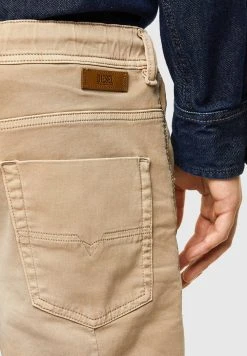 Diesel Bonne Qualité Short en jean jeans normale homme -Boutique France Diesel 7a4fdf44ab4f46bca085ad0bb04ea9da