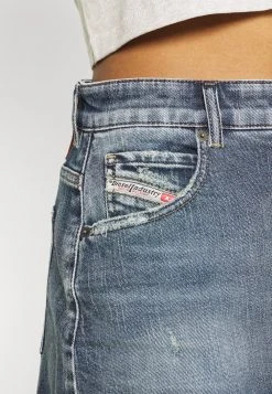 Diesel DE-MAAT-SP - Short en jean Plus Bas Prix De Vente jeans haute female -Boutique France Diesel 7abd694463f941f8ae1b34d976301512