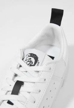 Diesel S-CLEVER LOW - Baskets basses Prix Abordable sneakers rond male -Boutique France Diesel 815e5c002f574a0881628a3c09bac4c3