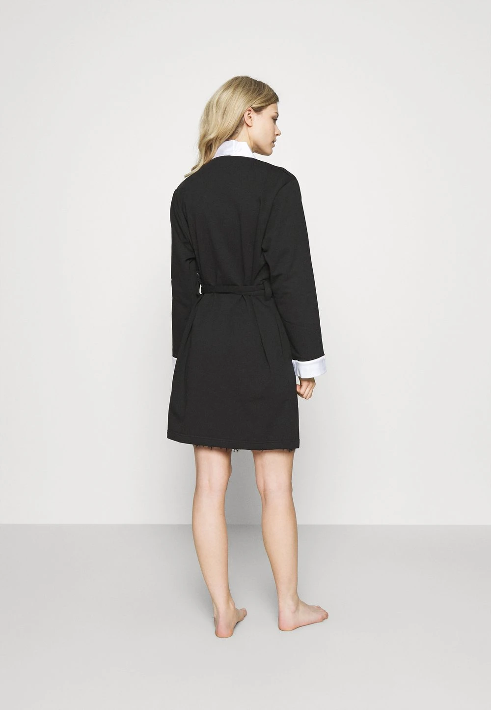 Bas Prix Diesel CHIMONO - Peignoir lingerie col châle femme 3 Bas Prix Diesel CHIMONO - Peignoir lingerie col châle femme – Image 3