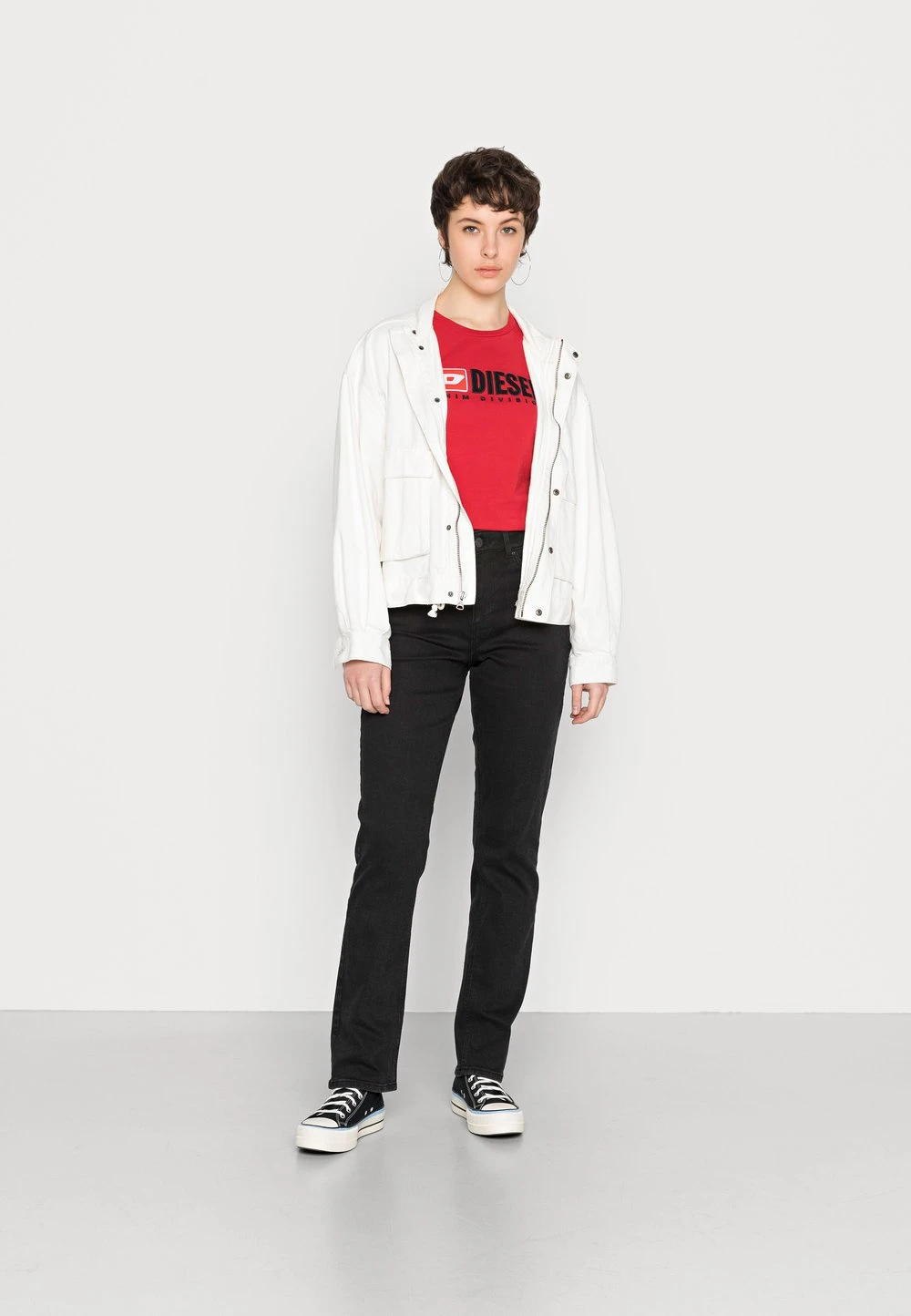 Prix Affortable Diesel T-shirt imprimé t-shirts col rond female 2 Prix Affortable Diesel T-shirt imprimé t-shirts col rond female – Image 2