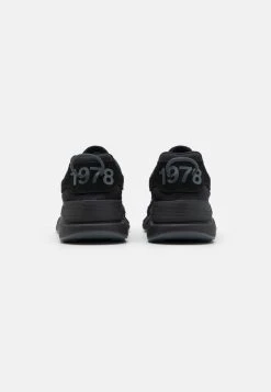 Diesel S-SERENDIPITY LC - Baskets basses Prix Dynamité sneakers rond male -Boutique France Diesel 89274f70fbf14e61834e3504a607678d