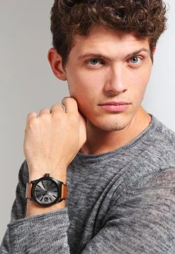 Diesel RASP - Montre Faible Prix montres et bijoux boucle ardillon homme