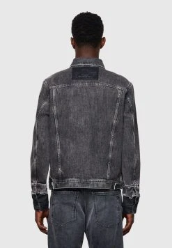 Diesel Veste en jean Se Vend Bas Prix vestes col à revers homme 8 Diesel Veste en jean Se Vend Bas Prix vestes col à revers homme -Boutique France Diesel 8a3587d18e47478db2d5790f6fb87b18