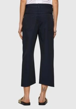 Diesel Pantalon classique Authentique 100% pantalons haute femme -Boutique France Diesel 8f0357bf80344febae4e7c50a5239701