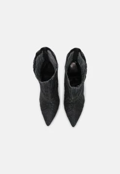 Diesel Prix Ourlé D-YUCCA AB - Bottines à talons hauts pointu female -Boutique France Diesel 90fa288ba1e447ce9329b0ea4f6336e0