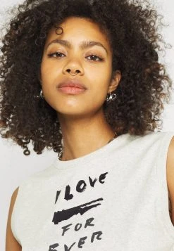 Diesel Petit Prix T-WELL-B1 - Débardeur t-shirts col rond female 8 Diesel Petit Prix T-WELL-B1 - Débardeur t-shirts col rond female -Boutique France Diesel 91bad8cffda0491387456d873a3ff66d