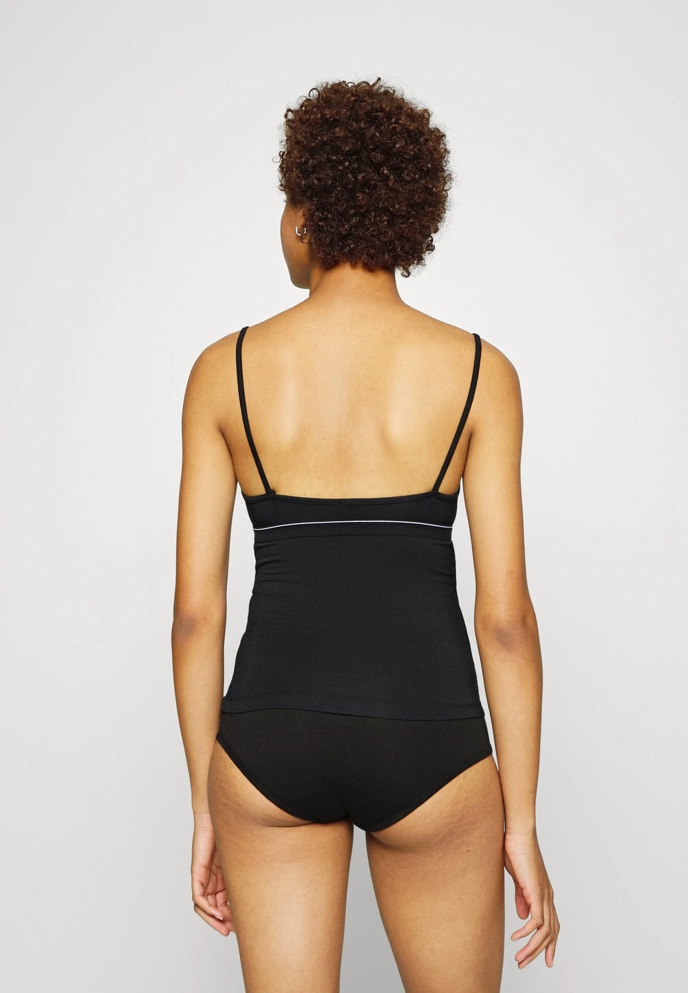 Diesel Qualité garantie 100% SVEVAS - Caraco lingerie echancrure dos femme 3 Diesel Qualité garantie 100% SVEVAS - Caraco lingerie echancrure dos femme – Image 3