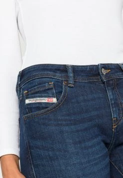 En promotion Diesel 2002 - Jean droit jeans normale female -Boutique France Diesel 92eaee7d6d664045a2119a33f124b56e