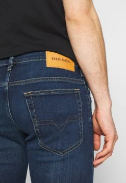 Diesel YENNOX - Jean slim qualité absolue jeans normale homme -Boutique France Diesel 95552b0c163d4fe8bfd6f0cc60a359a6