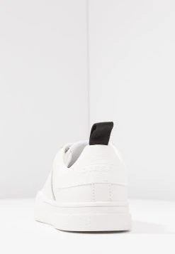 Vendre-Réclame Diesel CLEVER S-CLEVER LOW W - Baskets basses baskets & sneakers rond femme 14 Vendre-Réclame Diesel CLEVER S-CLEVER LOW W - Baskets basses baskets & sneakers rond femme -Boutique France Diesel 966ce7078036430c8909aef96c31dff6