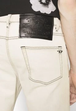 Bon Rapport Coût-Efficacité Diesel D-STRUKT-SP20 - Jean droit jeans normale male 9 Bon Rapport Coût-Efficacité Diesel D-STRUKT-SP20 - Jean droit jeans normale male -Boutique France Diesel 997caa084d5f4ffb926a6465bf01e90a