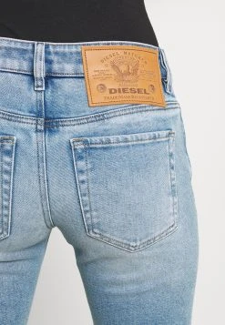 Diesel D-LYLA - Jean slim Prix De Lancement jeans normale femme 9 Diesel D-LYLA - Jean slim Prix De Lancement jeans normale femme -Boutique France Diesel 99e55d98615e4235b4542f45c6d1bda7