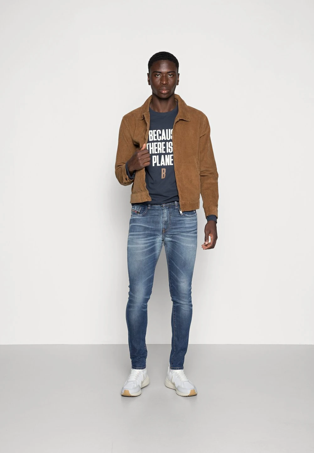 Diesel Jean droit Prix Dynamité jeans normale male 2 Diesel Jean droit Prix Dynamité jeans normale male – Image 2