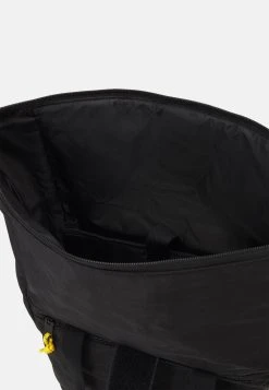 Prix Ourlé Diesel BENTU - Sac à dos sacs fermeture éclair unisex 6 Prix Ourlé Diesel BENTU - Sac à dos sacs fermeture éclair unisex -Boutique France Diesel 9c2d07158fa84e1bb771c839997f7e50