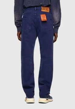 Diesel Se Vend Bas Prix Jean droit jeans homme homme -Boutique France Diesel 9de8e03877bf4785b15d4d32a439372f