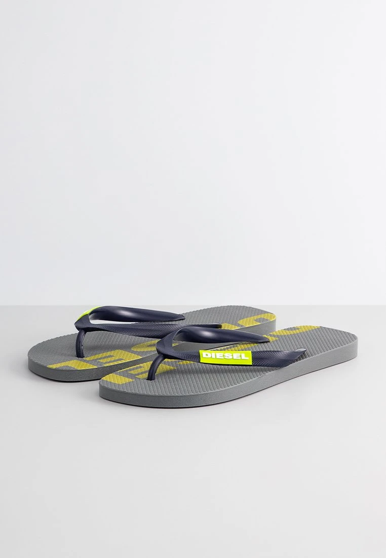 Diesel Vendre Tongs sandales et tongs ouvert homme 2 Diesel Vendre Tongs sandales et tongs ouvert homme – Image 2