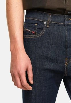 Diesel Prix Gelé D-AMNY - Jean slim jeans normale homme 8 Diesel Prix Gelé D-AMNY - Jean slim jeans normale homme -Boutique France Diesel a27efbf869fc4dd8a4bd2ad8ee8a4bf4