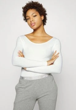 Diesel Prix Compétitif Body lingerie echancrure dos femme 11 Diesel Prix Compétitif Body lingerie echancrure dos femme -Boutique France Diesel a5a50fc550624621a910165a88968aee