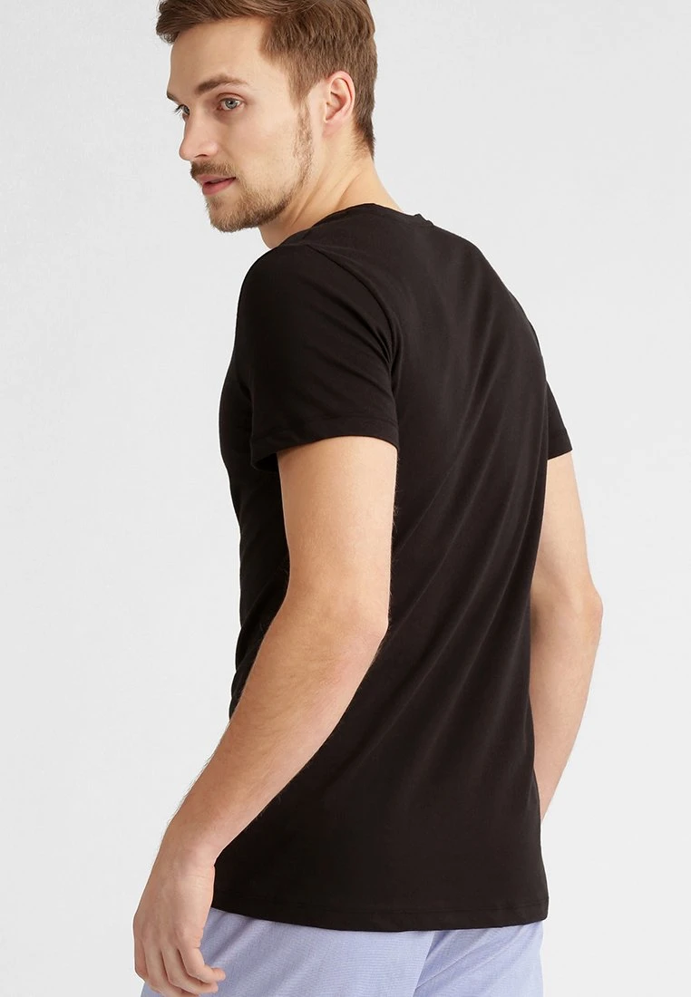 Diesel UMTEE-JAKE 3 PACK - Caraco Promos sous-vêtements & chaussettes col en v homme 3 Diesel UMTEE-JAKE 3 PACK - Caraco Promos sous-vêtements & chaussettes col en v homme – Image 3