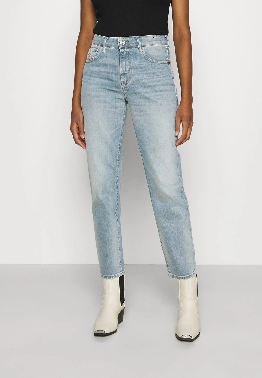 Diesel D-JOY-BS - Jean slim Se Vend Bas Prix jeans normale femme 1 Diesel D-JOY-BS - Jean slim Se Vend Bas Prix jeans normale femme