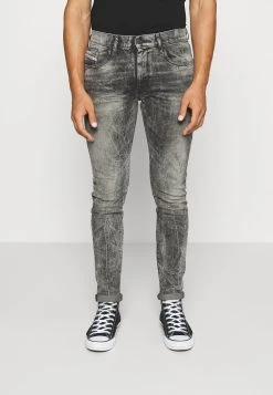 Diesel Prix Discount Jean droit jeans normale homme