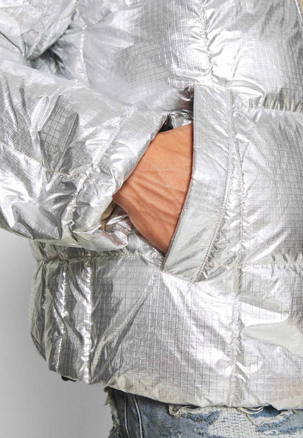 Diesel W-OLF - Doudoune Bas Prix manteaux col montant homme 8 Diesel W-OLF - Doudoune Bas Prix manteaux col montant homme – Image 8