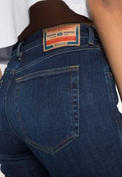 Diesel Qualité Excellente 2015 BABHILA - Jean slim jeans haute femme -Boutique France Diesel ad4f4f9a995b49e29591b4ca064ebf54