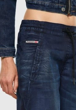 Diesel Jean boyfriend Vendre jeans femme femme -Boutique France Diesel ae1999789f5b4d3c9bd25dd261cf7938