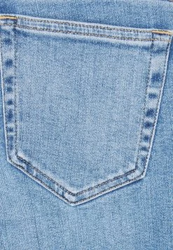 Diesel Vendre-Réclame SLANDY-LOW-ZIP - Jeans Skinny basse female -Boutique France Diesel ae23660eb4124a2ca0805efba51008c6