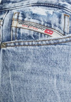 Rabais Diesel D-KRAS-X - Jean droit jeans normale homme -Boutique France Diesel b28048e64d5b48edb32a0f35dd1375cb