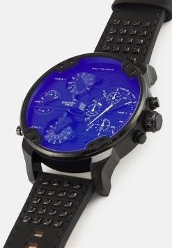 Diesel Meilleure qualité MR DADDY - Montre à aiguilles montres et bijoux boucle ardillon homme -Boutique France Diesel b6f2ab899cbd4ebe8d420110c8a02e9d