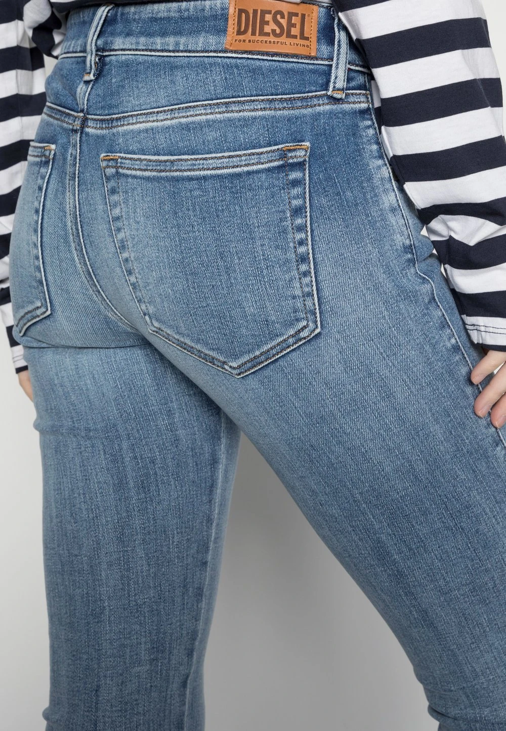 Diesel Qualité Excellente SLANDY LOW - Jeans Skinny normale femme 5 Diesel Qualité Excellente SLANDY LOW - Jeans Skinny normale femme – Image 5