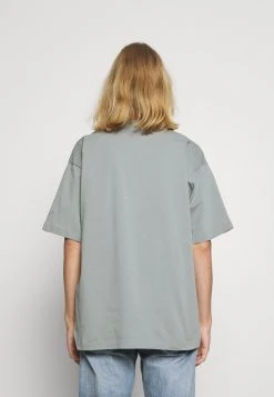 Diesel Prix Imbattable T-BIGGOR - T-shirt imprimé t-shirts col rond male -Boutique France Diesel bb18e9c29b0f416eabee3a6d6352b39c