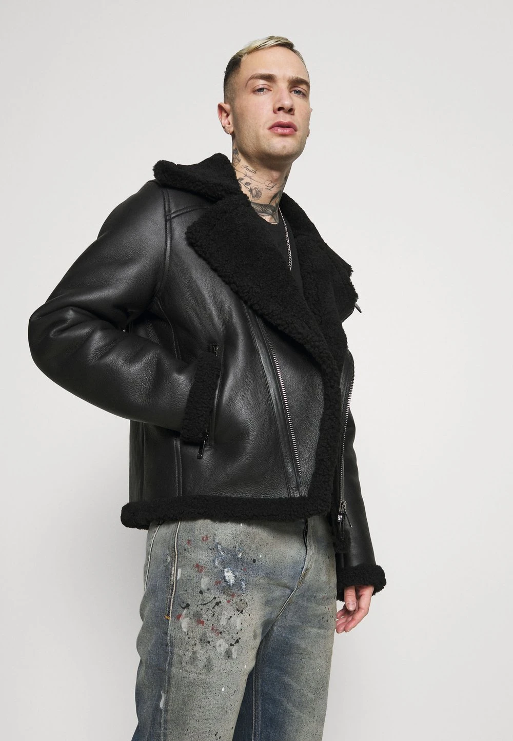 Diesel Vendre-Réclame D-VIDER - Jean boyfriend jeans normale homme 4 Diesel Vendre-Réclame D-VIDER - Jean boyfriend jeans normale homme – Image 4