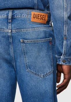 Prix De Rêve Diesel D MACS MG - Jean droit jeans normale homme -Boutique France Diesel bd3df0224c7a4ed3a535b307be6c441b