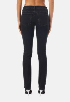 Prix Distinctifs Diesel Jean slim jeans normale femme -Boutique France Diesel bdd1a209fde8402995033606316cc463