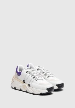 Diesel Plus Bas Prix De Vente Baskets basses baskets & sneakers rond femme -Boutique France Diesel bf835e46a37047199ae7b8c29f73d466