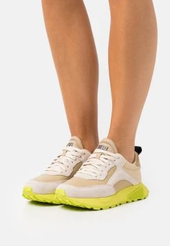 Prix Dégriffé Diesel S-TYCHE LOW CUT W - Baskets basses sneakers rond femme