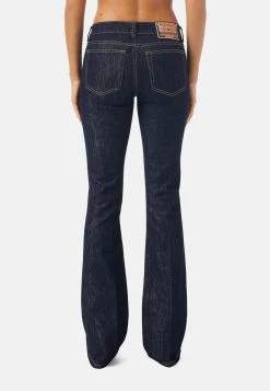Prix Exclusifs Diesel Jean bootcut jeans normale femme -Boutique France Diesel c2ea8f21bdb34c7a82193b26b1c23037